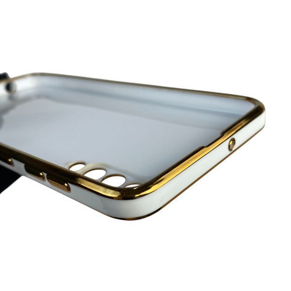 Чехол для Samsung Galaxy A30s SM-A307F с кольцом MagSafe с золотой окантовкой на самсунг а30с белый gs1 0022363 фото