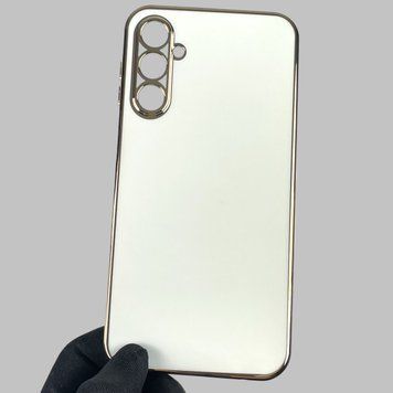 Чехол для Samsung Galaxy A24 (SM-A245F) с золотой окантовкой с защитой камеры на самсунг а24 белый 0008276 фото