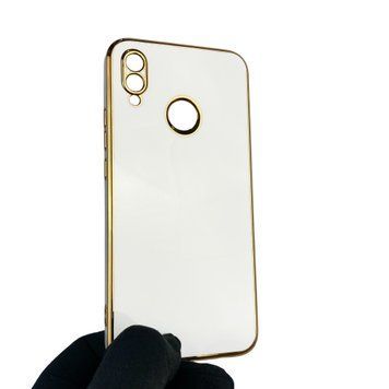 Чехол для Huawei P Smart Plus с защитой камеры с золотой окантовкой на хуавей п смарт плюс белый gs1 0019510 фото