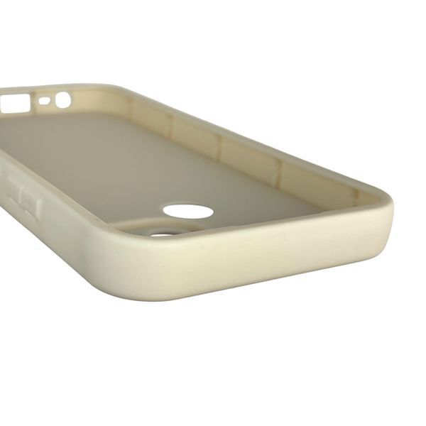 Чехол силиконовый оригинальный Soft Touch с 3D принтом злой котик для Realme C25Y молочный (Полная защита камеры) 0046317 фото