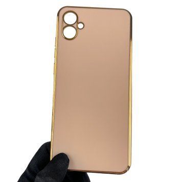 Чехол для Samsung Galaxy A04e SM-A042F глянцевый с золотой окантовкой защитой камеры на самсунг а04е пудровый 0000006 фото