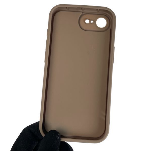 Чехол силиконовый Soft Touch с 3D принтом смешного теда мишки для Apple iPhone 16e коричневый (Полная защита камеры) 0049352 фото