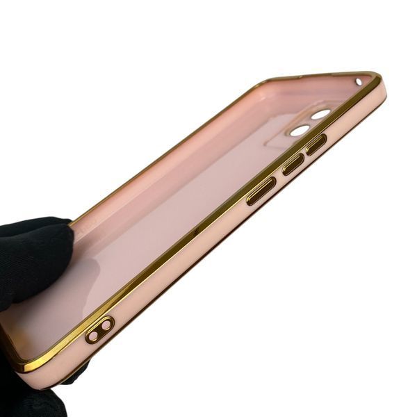 Чехол для Realme 8 с защитой камеры с золотой окантовкой на реалми 8 пудровый gs1 0019618 фото