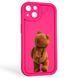 Чехол силиконовый оригинальный Soft Touch с 3D принтом смешного теда мишки для Apple iPhone 13 малиновый (Полная защита камеры) 0048399 фото 1