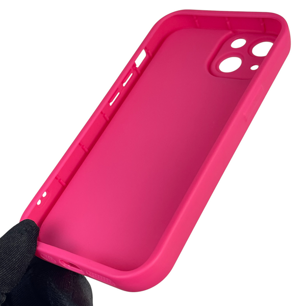 Чехол силиконовый Soft Touch с 3D принтом для Apple iPhone 13 малиновый (Полная защита камеры) 0040236 фото