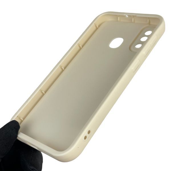 Чехол силиконовый оригинальный Soft Touch с 3D принтом смешного теда мишки для Samsung Galaxy A20 (SM-A205F) молочный (Полная защита камеры) 0048604 фото