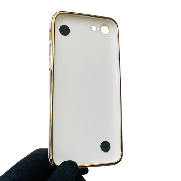 Чехол для телефона Apple iPhone 7 женский с ремешком и украшениями и золотой окантовкой на айфон 7 белый gs1 0016191 фото