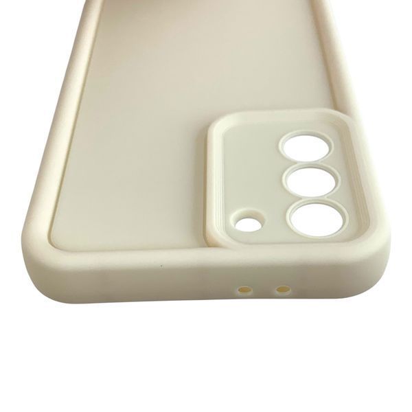 Чехол силиконовый Soft Touch для Samsung Galaxy S21 Plus молочный (Полная защита камеры) 0054041 фото