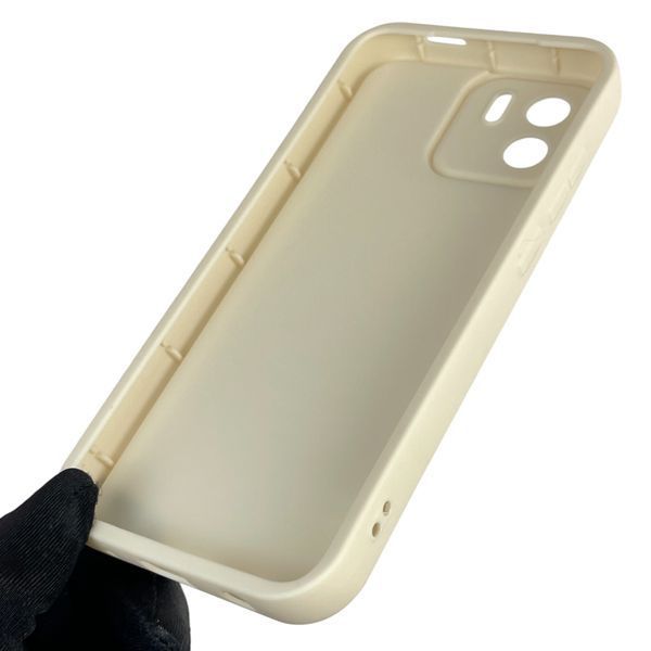 Чехол силиконовый оригинальный Soft Touch с 3D принтом злой котик для Xiaomi Redmi A1 молочный (Полная защита камеры) 0046737 фото