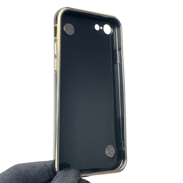 Чехол для телефона Apple iPhone 7 женский с ремешком и украшениями и золотой окантовкой на айфон 7 черный gs1 0016194 фото