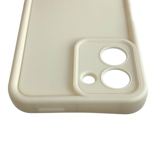 Чохол силіконовий Soft Touch для Tecno Spark Go 3 (KN3) молочний (Повний захист камери) 0054483 фото