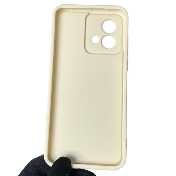 Чехол силиконовый Soft Touch с 3D принтом злой котик для Motorola Moto G84 (PAYM0011RS) молочный (Полная защита камеры) 0046942 фото