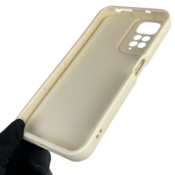 Чохол силіконовий оригінальний Soft Touch з 3D принтом милий ведмедик для Xiaomi Redmi Note 11 молочний (Повний захист камери) 0043795 фото