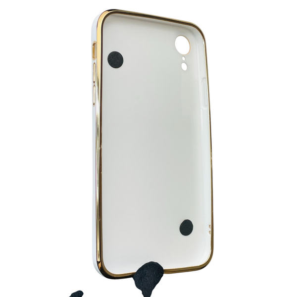 Чехол для телефона Apple iPhone Xr женский с ремешком и украшениями и золотой окантовкой на айфон хр белый gs1 0016199 фото