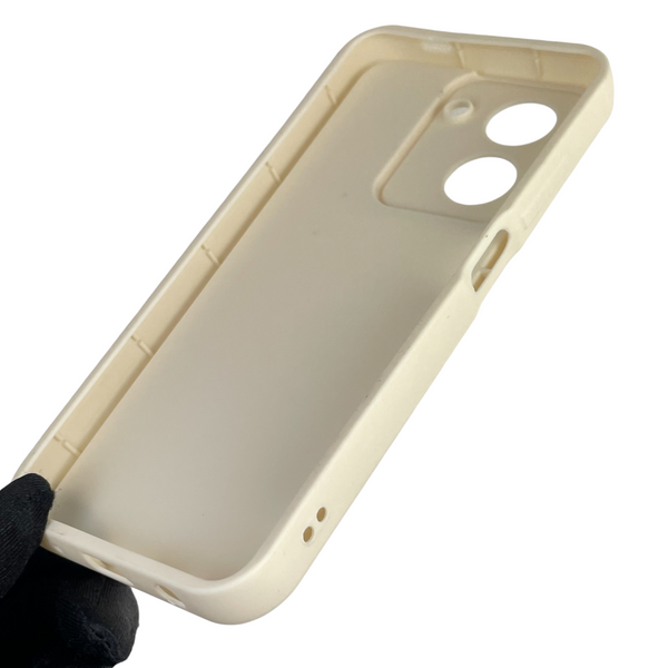 Чехол силиконовый Soft Touch для Xiaomi Poco C71 молочный (Полная защита камеры) 0039916 фото
