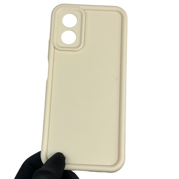 Чохол силіконовий Soft Touch для OPPO A18 4G (CPH2591) молочний (Повний захист камери) 0039390 фото