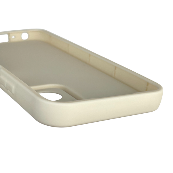 Чохол силіконовий Soft Touch для OPPO A18 4G (CPH2591) молочний (Повний захист камери) 0039390 фото