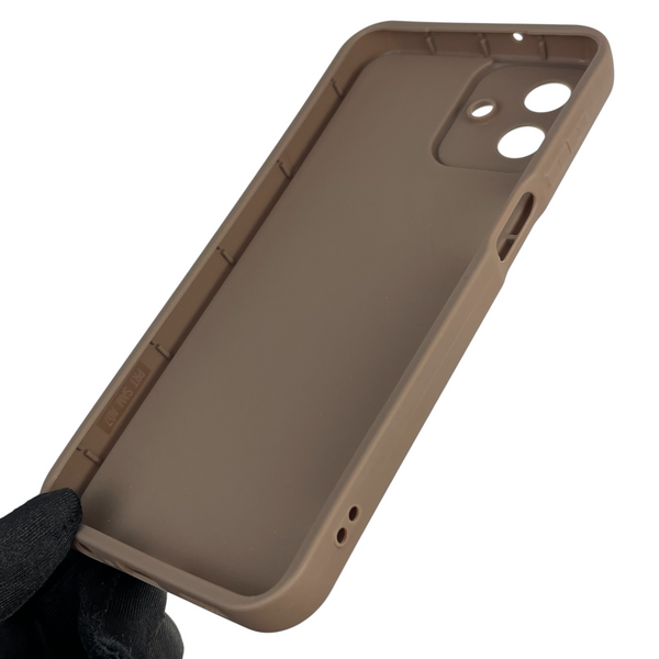 Чехол силиконовый Soft Touch для Samsung Galaxy A07 4G (SM-A075F) коричневый (Полная защита камеры) 0039511 фото