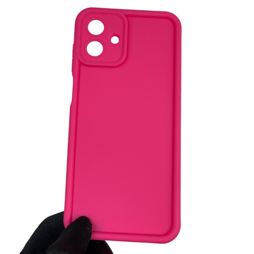 Чехол силиконовый Soft Touch для Samsung Galaxy A07 4G (SM-A075F) малиновый (Полная защита камеры) 0039512 фото