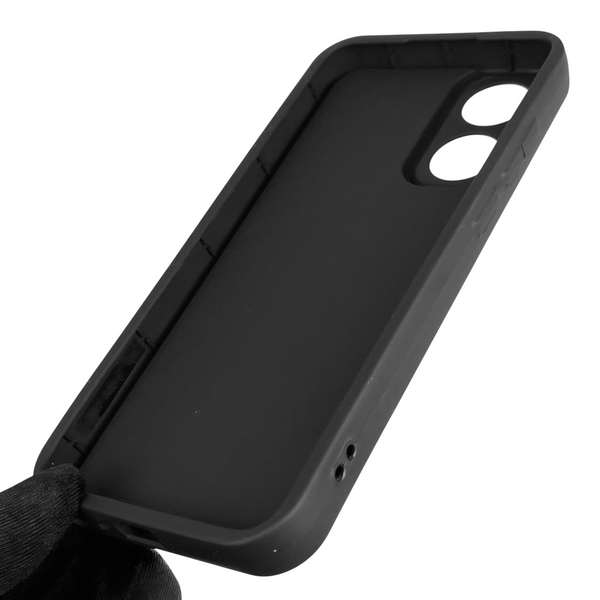 Чехол силиконовый оригинальный Soft Touch с 3D принтом милый мишка для Oppo A78 4G черный (Полная защита камеры) 0043285 фото