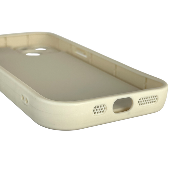 Чехол силиконовый Soft Touch с 3D принтом для Apple iPhone 13 молочный (Полная защита камеры) 0041720 фото