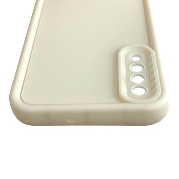 Чехол силиконовый Soft Touch для Samsung Galaxy A70 молочный (Полная защита камеры) 0054004 фото