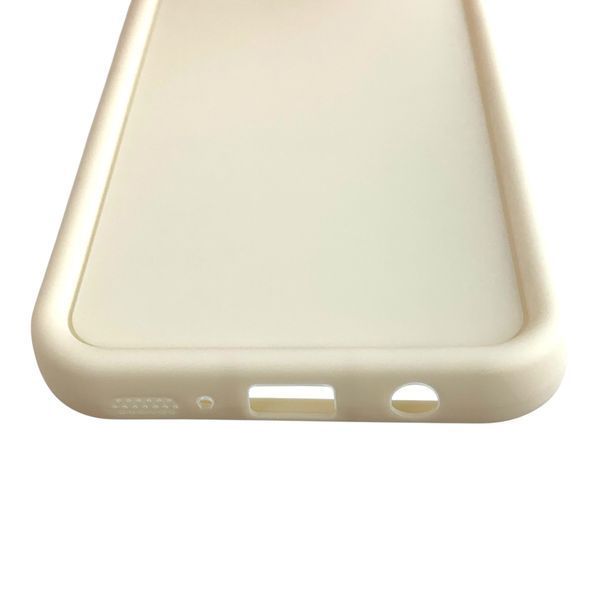Чехол силиконовый Soft Touch для Samsung Galaxy A70 молочный (Полная защита камеры) 0054004 фото