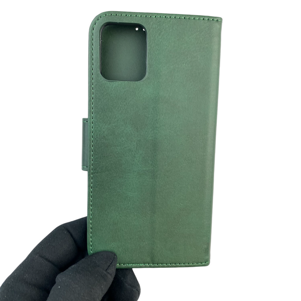 Чехол-книжка для телефона Motorola Moto G32 (PAUU0013RS) кожанная с магнитной застежкой на моторола г32 зеленая 0025235 фото