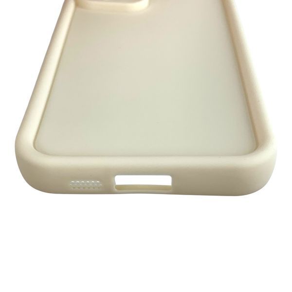 Чехол силиконовый Soft Touch для Samsung Galaxy S24 FE молочный (Полная защита камеры) 0054100 фото