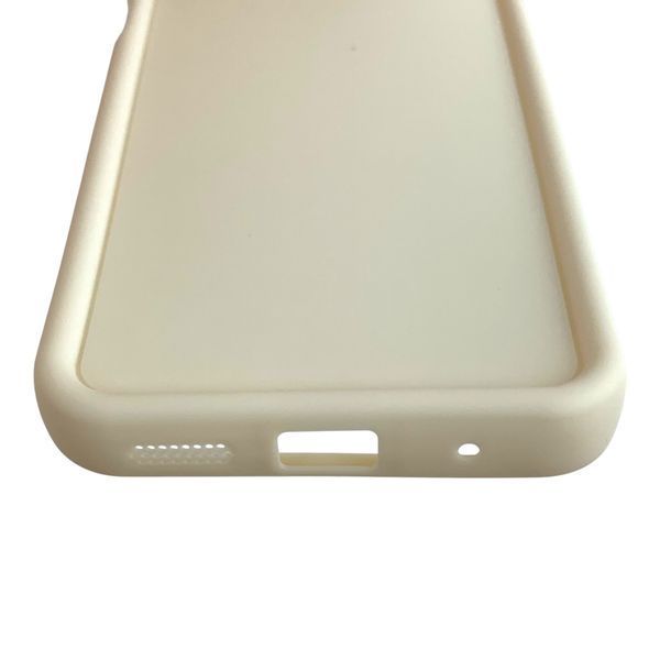 Чохол силіконовий Soft Touch для Motorola G04 молочний (Повний захист камери) 0054388 фото
