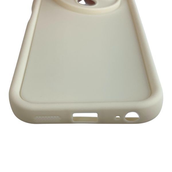 Чохол силіконовий Soft Touch для Tecno Spark 30C (KL5n) молочний (Повний захист камери) 0054446 фото