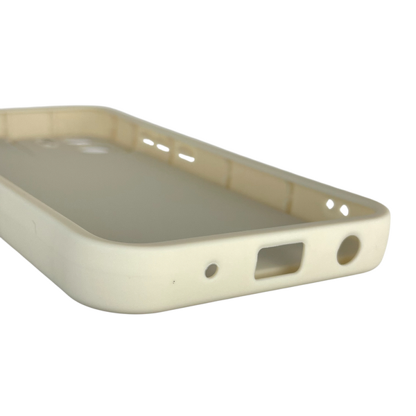 Чехол силиконовый оригинальный Soft Touch с 3D принтом милый мишка для Xiaomi Redmi A1 молочный (Полная защита камеры) 0043737 фото