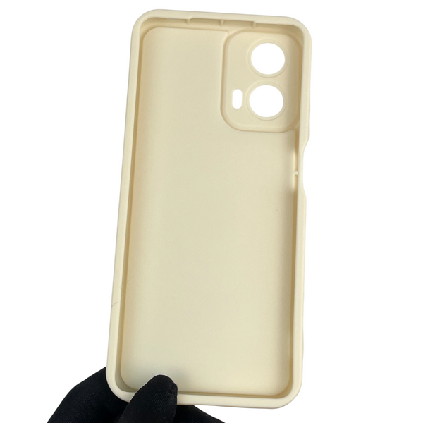 Чохол силіконовий Soft Touch з 3D принтом для Motorola Moto G04 (XT2421-2) молочний (Повний захист камери) 0041739 фото