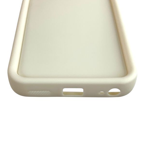 Чехол силиконовый Soft Touch для Realme C67 4G молочный (Полная защита камеры) 0054111 фото