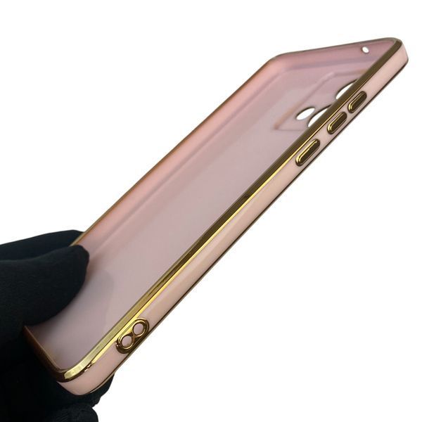 Чохол для Motorola Moto G84 (PAYM0011RS) глянцевий із захистом камери із золотою окантовкою на моторола мото г84 пудровий gs1 0019537 фото
