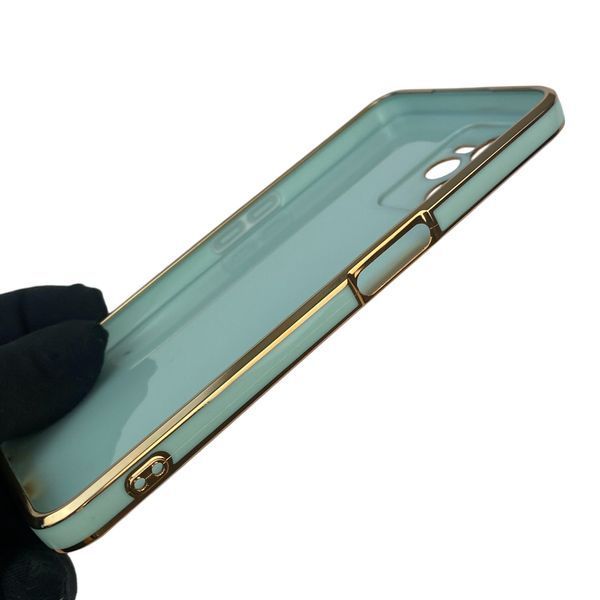 Чехол для Realme Narzo 50A Prime с защитой камеры с золотой окантовкой на реалми нарзо 50а прайм бирюзовый gs1 0020169 фото
