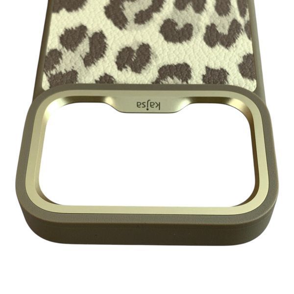 Чехол Kajsa Glamorous Leopard для iPhone 18 Pro бежевый Desert (MagSafe, металлическое кольцо камеры, премиум) 0062108 фото